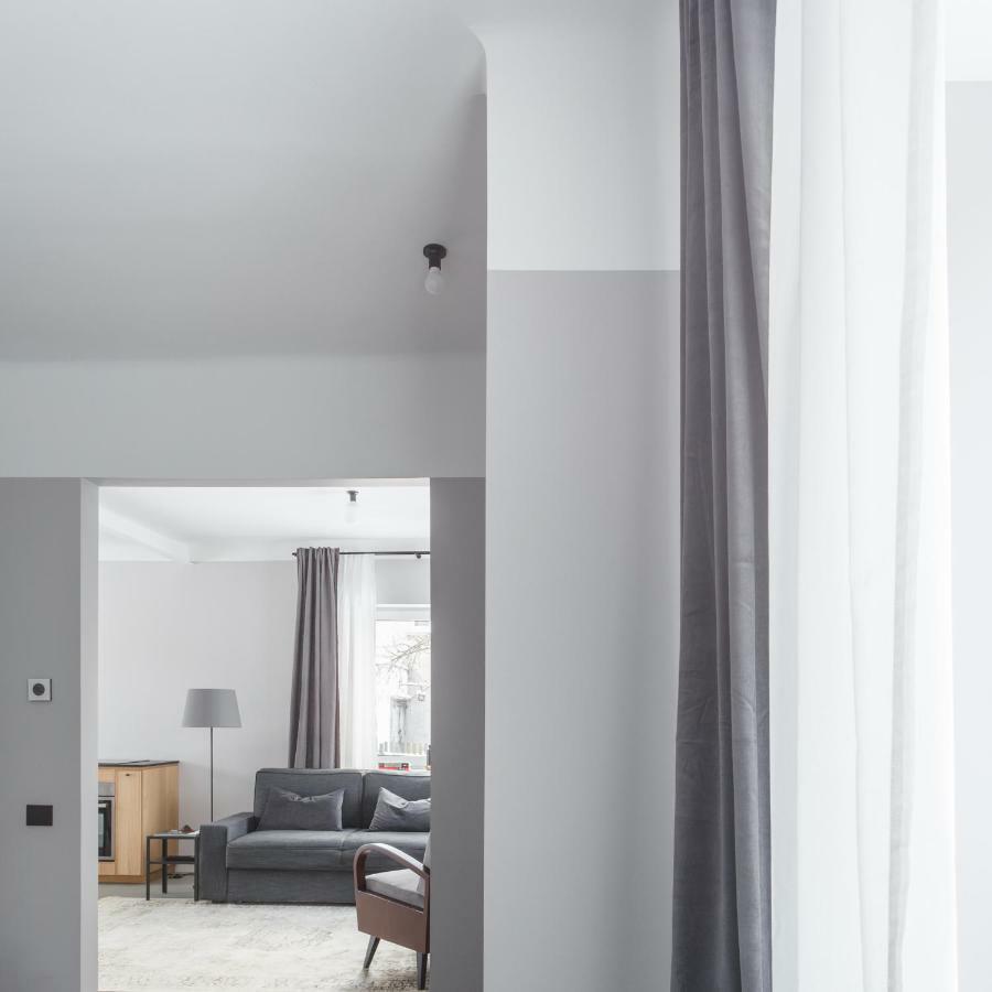 Minimalist. Apartment & Studio Šiauliai Buitenkant foto