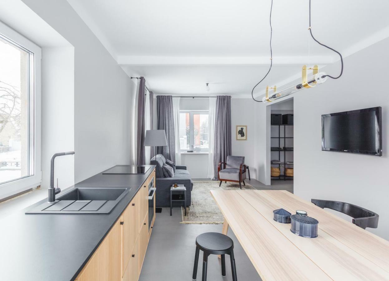Minimalist. Apartment & Studio Šiauliai Buitenkant foto