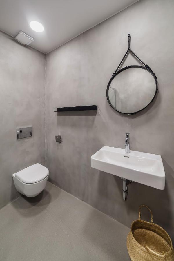 Minimalist. Apartment & Studio Šiauliai Buitenkant foto