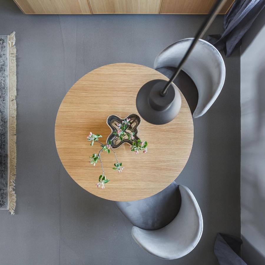 Minimalist. Apartment & Studio Šiauliai Buitenkant foto